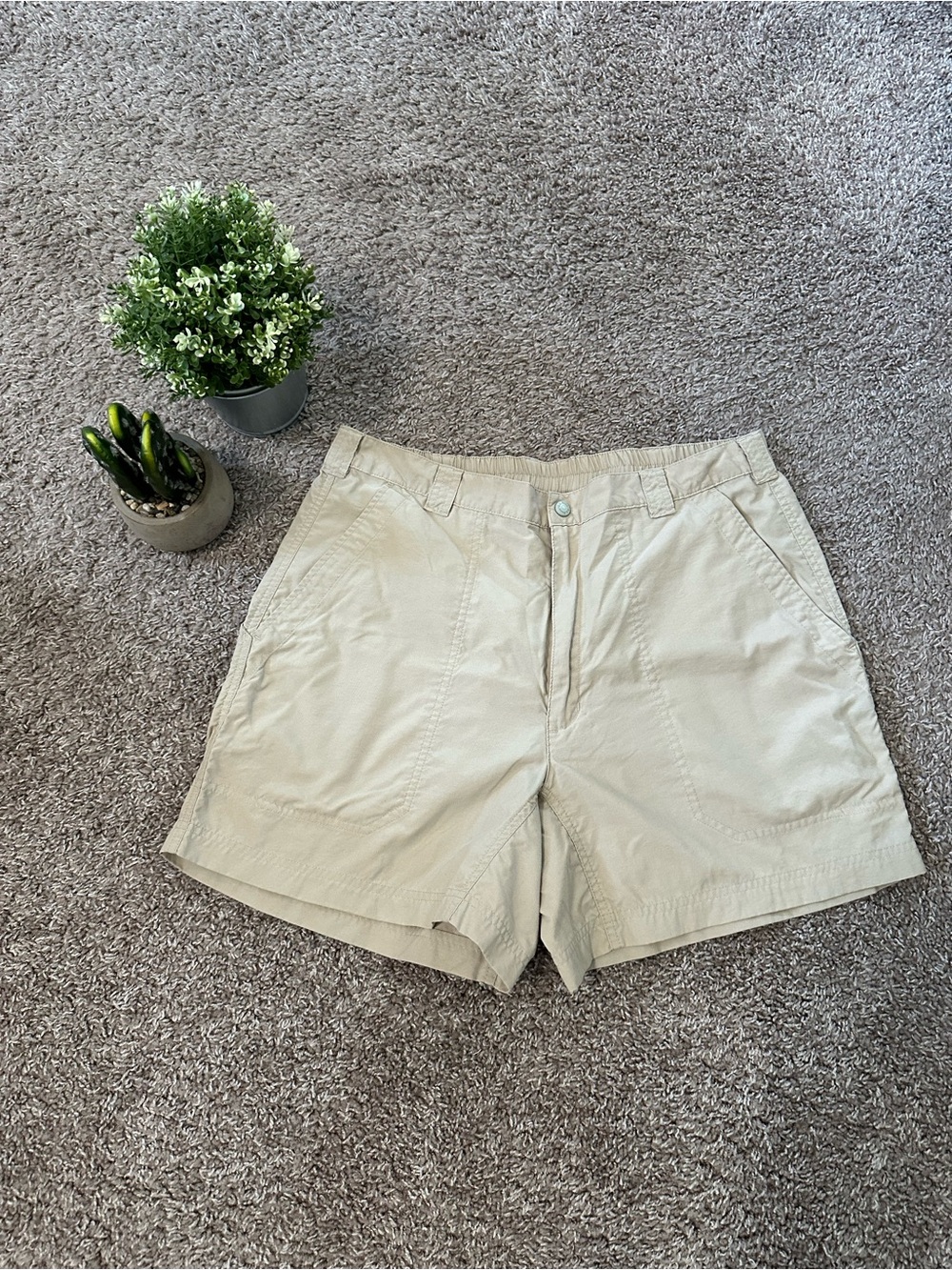 L.L. Bean Hiking Casual Lightweight Tan Shorts